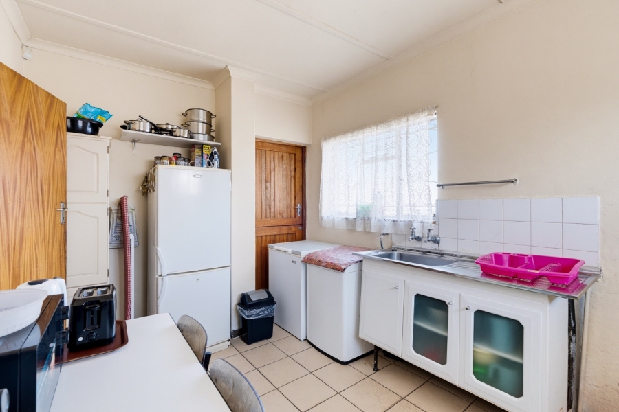 3 Bedroom Property for Sale in Gatesville Western Cape